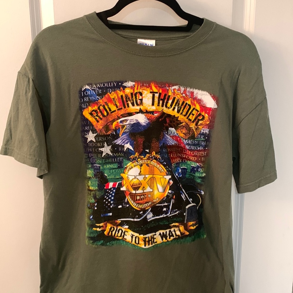 Size Med 2012 25th Anniversary Rolling Thunder T-shirt